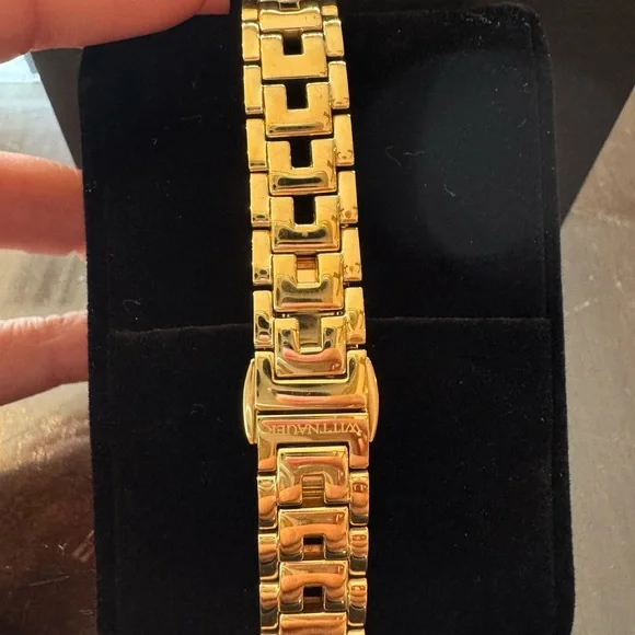 Wittnauer by Bulova Gold watch - Picture 9 of 10